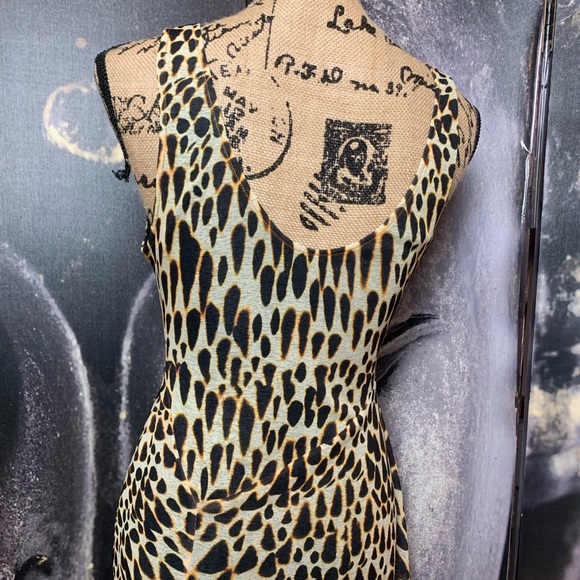 Topshop Blaze Burning Print Midi Dress with Slit - Picture 6 of 9